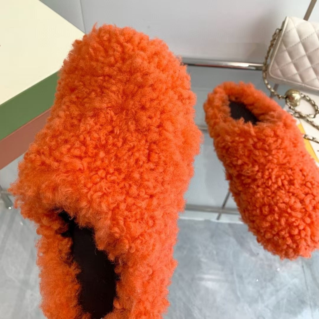 Four Seasons Closed Toe Horsehair Slippers Lovers Shoes